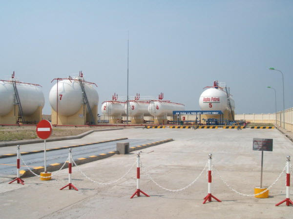 Fabrication Tanks and Vessels system - DinhVu Port