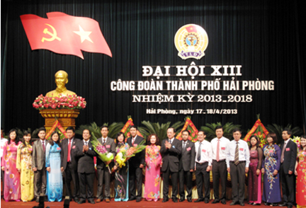 Đại hội 13 Công đoàn thành phố đề ra 8 nhiệm vụ trong nhiệm kỳ 2013 - 2018 Đại hội 13 Công đoàn thành phố đề ra 8 nhiệm vụ trong nhiệm kỳ 2013 - 2018